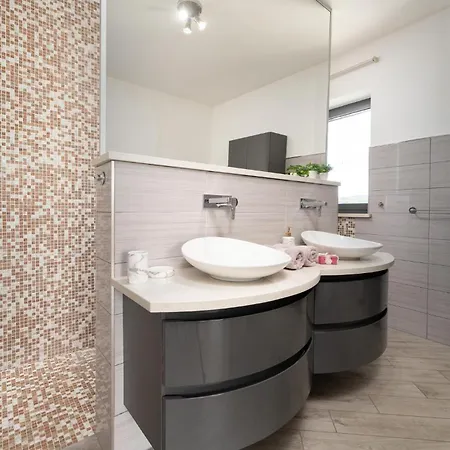 Prázdninový dům Gorgeous In With Sauna